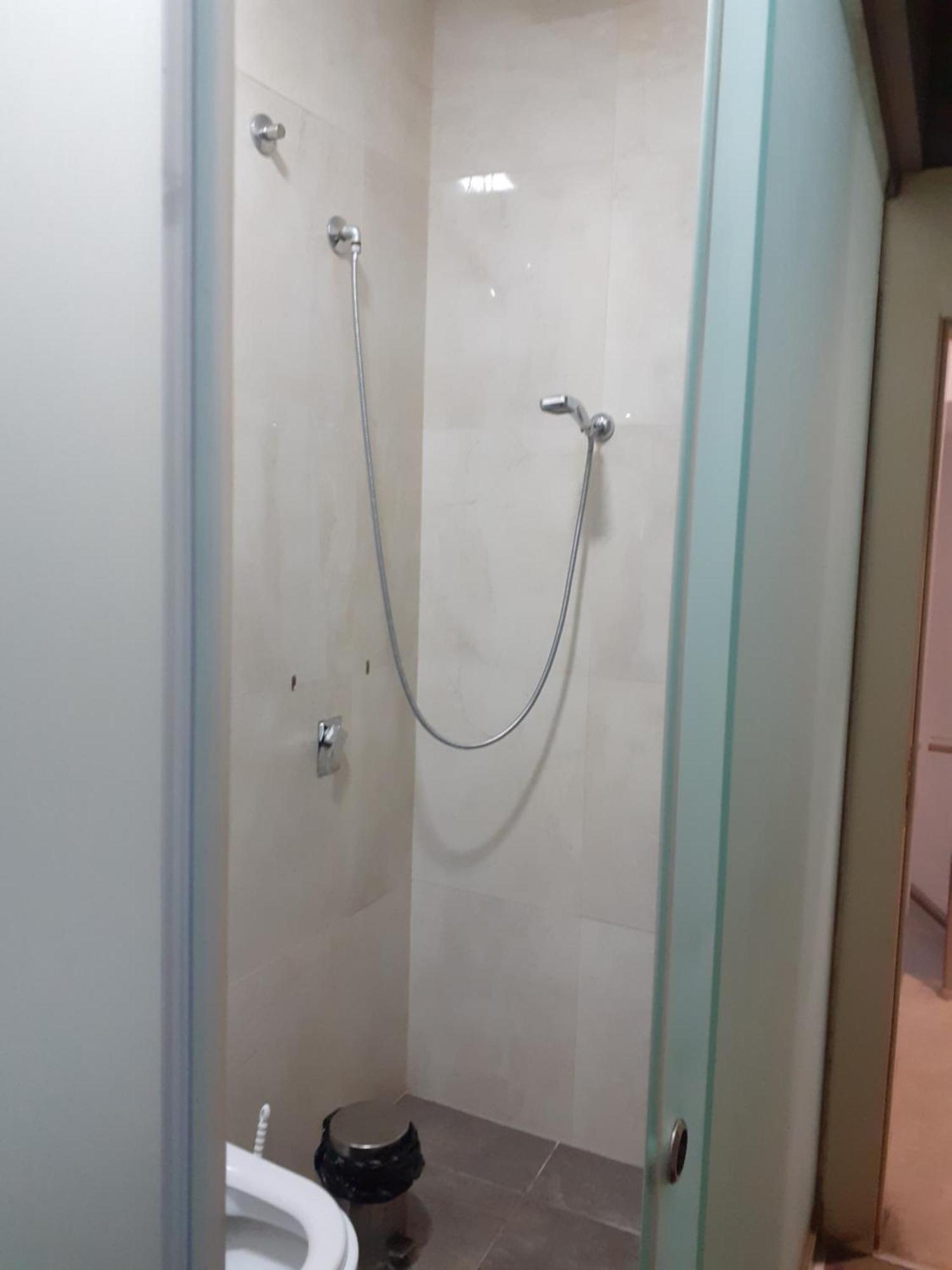 Driti Central Hotel ティラナ エクステリア 写真